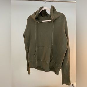 Nili Lotan sweatshirt size large. Hunter green.